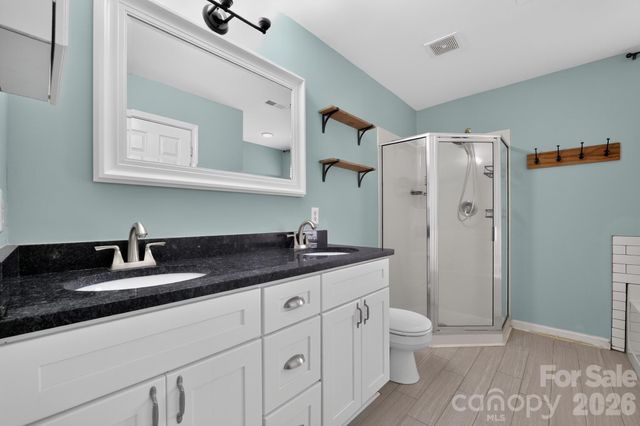 6420 Spanish Moss Lane, Charlotte, NC 28262