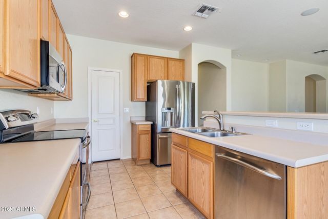 1814 E FAWN Drive, Phoenix, AZ 85042
