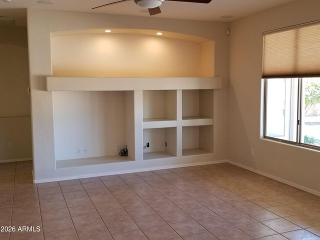 1814 E FAWN Drive, Phoenix, AZ 85042