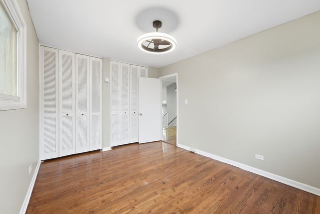 7030 W Carol Avenue, Niles, IL 60714