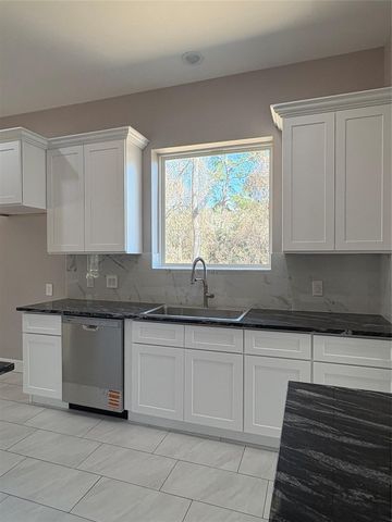 172 Cr 3669n N, Splendora, TX 77372