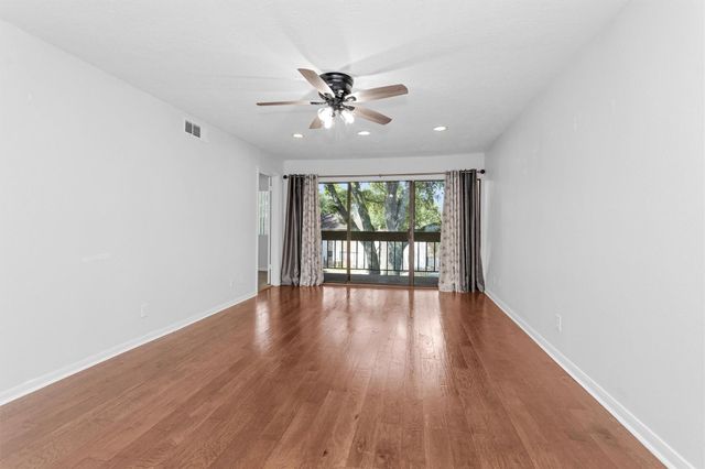 12100 Melville Drive 708G, Montgomery, TX 77356