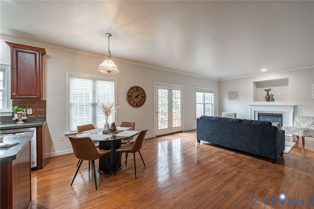 11114 Carrington Green Dr, Glen Allen, VA 23060