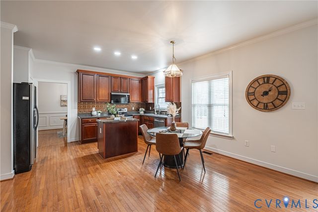 11114 Carrington Green Dr, Glen Allen, VA 23060