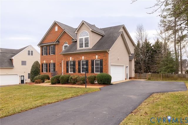 11114 Carrington Green Dr, Glen Allen, VA 23060