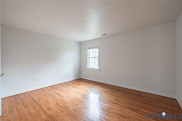 11114 Carrington Green Dr, Glen Allen, VA 23060