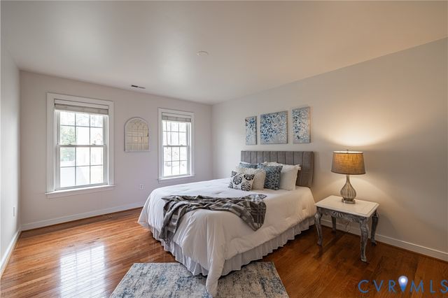 11114 Carrington Green Dr, Glen Allen, VA 23060