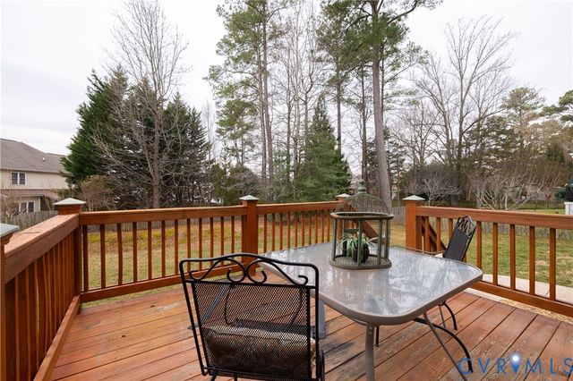 11114 Carrington Green Dr, Glen Allen, VA 23060