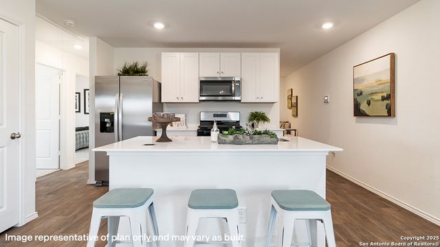 1425 Sequoia Park, Converse, TX 78109