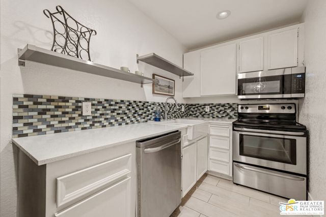 510 N Villa Court 107, Palm Springs, CA 92262