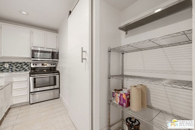 510 N Villa Court 107, Palm Springs, CA 92262