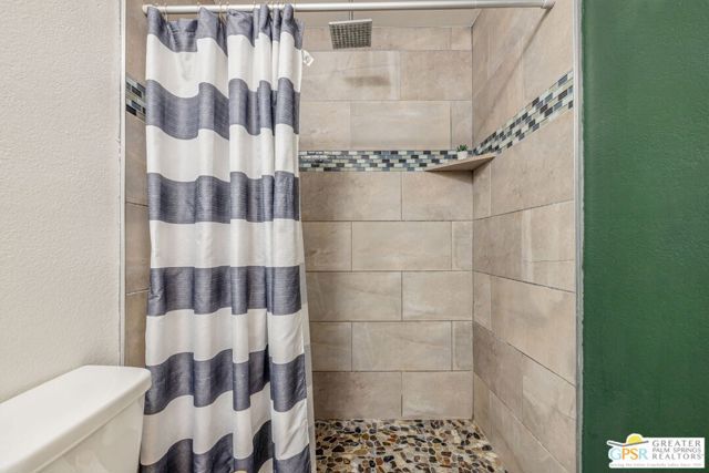 510 N Villa Court 107, Palm Springs, CA 92262