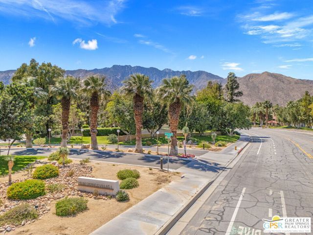510 N Villa Court 107, Palm Springs, CA 92262