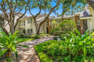 107 W Park Shores Circle 23W, Indian River Shores, FL 32963