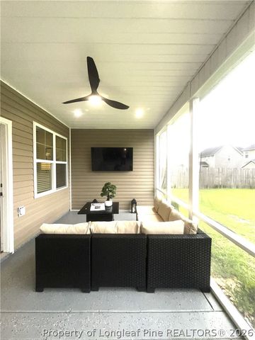 134 Chatfield Drive, Raeford, NC 28376