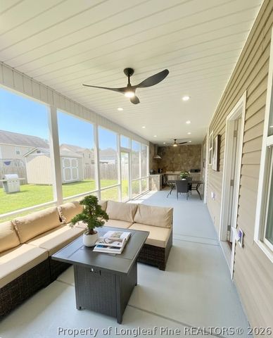 134 Chatfield Drive, Raeford, NC 28376