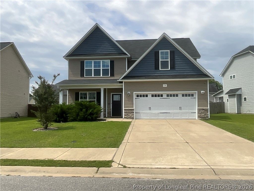134 Chatfield Drive, Raeford, NC 28376