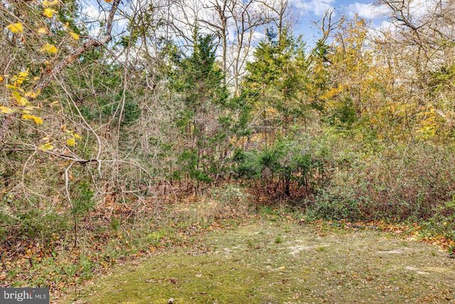 63 SIEGTOWN RD, Cape May Court House, NJ 08210