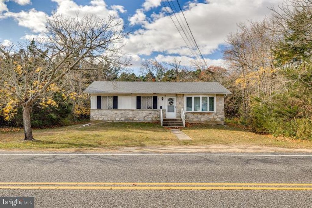 63 SIEGTOWN RD, Cape May Court House, NJ 08210