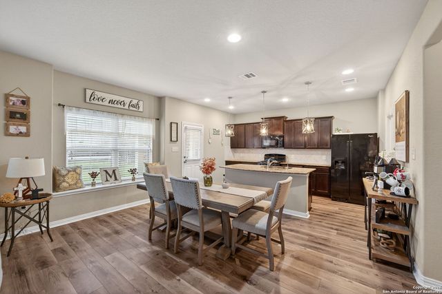 9023 Bowring Park, Converse, TX 78109