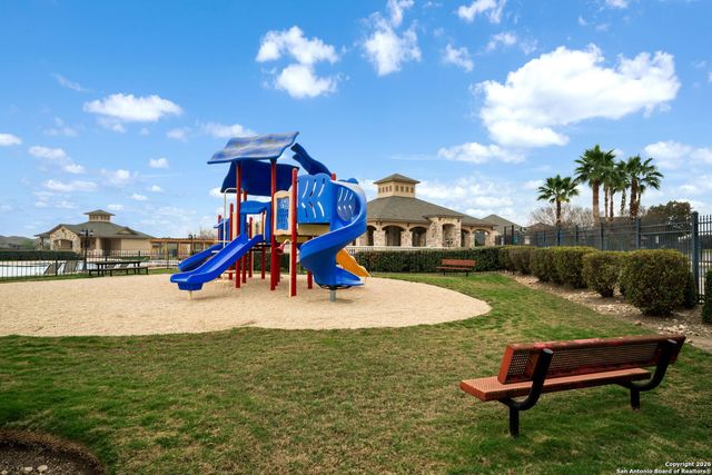 9023 Bowring Park, Converse, TX 78109