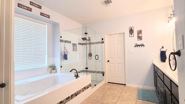 1721 Buffalo Thunder, Leander, TX 78641