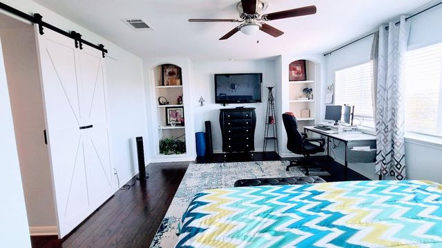 1721 Buffalo Thunder, Leander, TX 78641