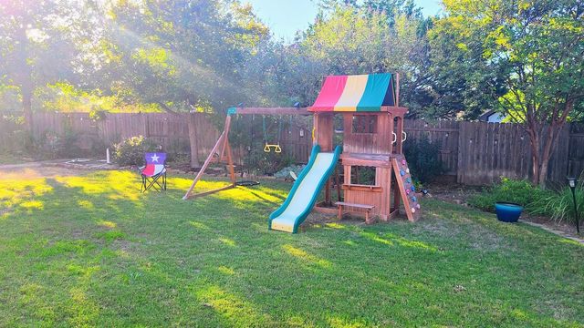 1721 Buffalo Thunder, Leander, TX 78641