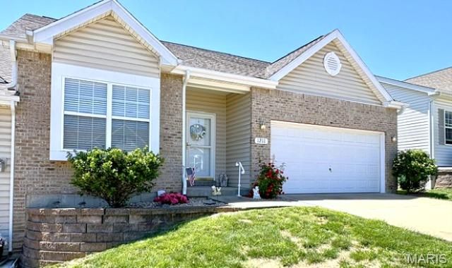 1211 Windcrest Circle, Arnold, MO 63010