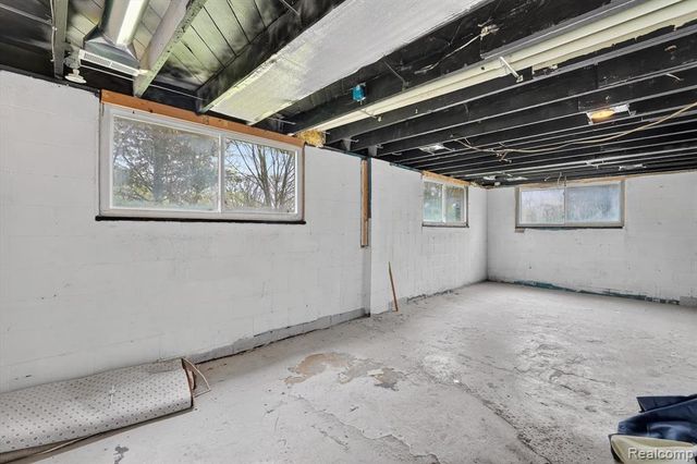 5457 E Frances Road, Mount Morris, MI 48458