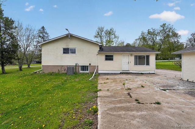 5457 E Frances Road, Mount Morris, MI 48458