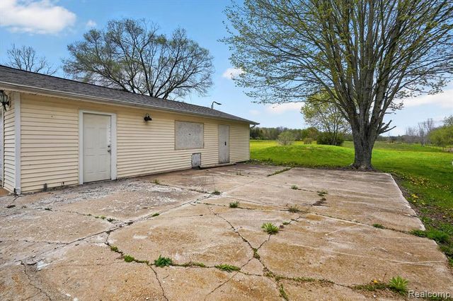 5457 E Frances Road, Mount Morris, MI 48458
