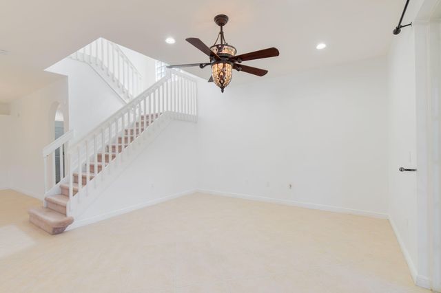 1321 Isleworth Court, Royal Palm Beach, FL 33411