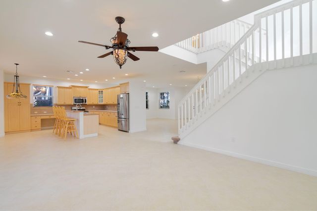 1321 Isleworth Court, Royal Palm Beach, FL 33411