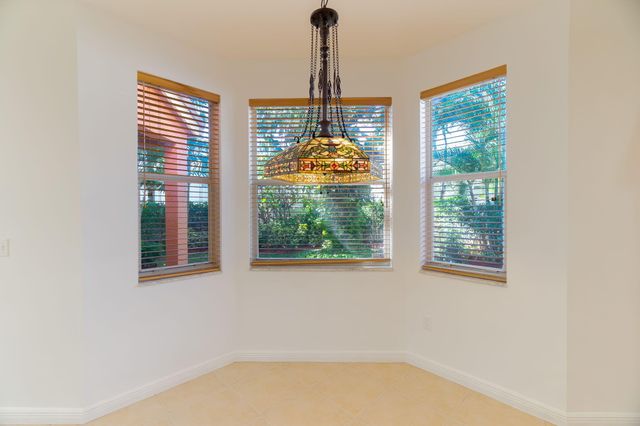 1321 Isleworth Court, Royal Palm Beach, FL 33411