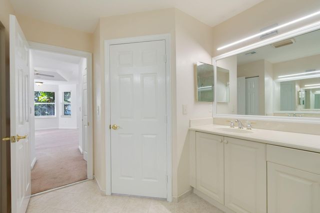 1321 Isleworth Court, Royal Palm Beach, FL 33411