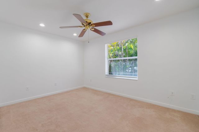 1321 Isleworth Court, Royal Palm Beach, FL 33411