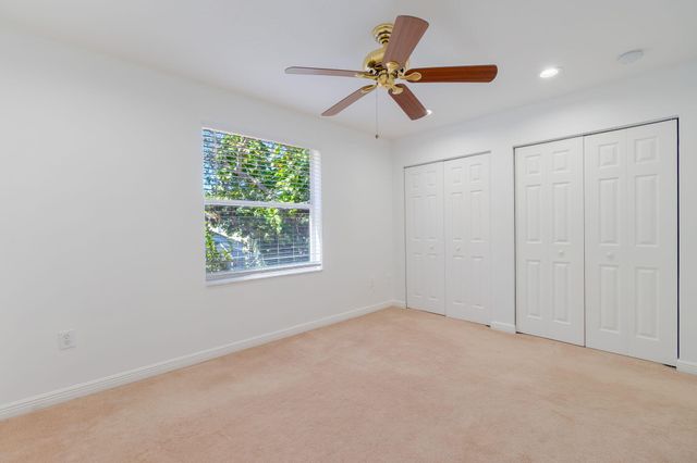 1321 Isleworth Court, Royal Palm Beach, FL 33411