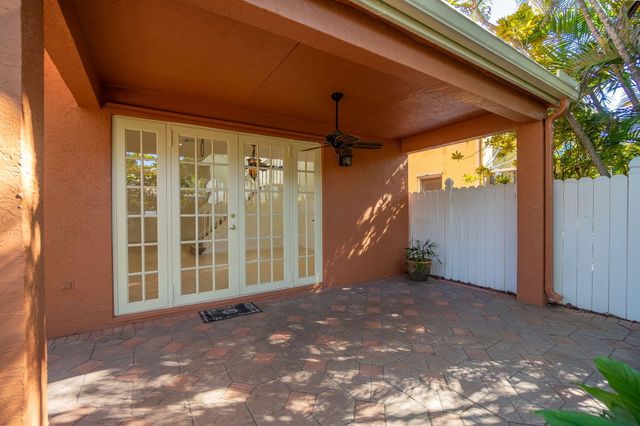 1321 Isleworth Court, Royal Palm Beach, FL 33411