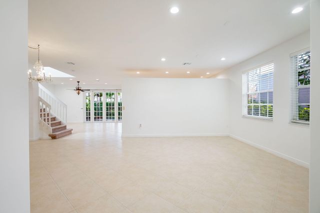 1321 Isleworth Court, Royal Palm Beach, FL 33411