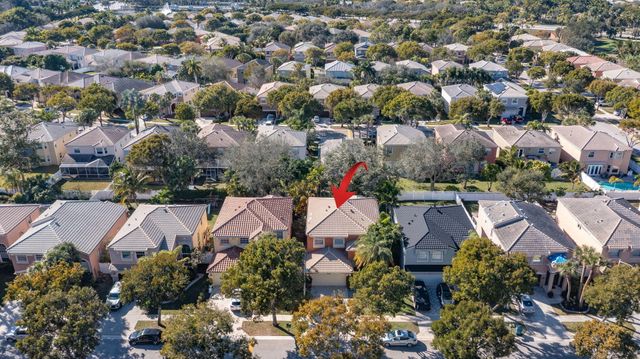 1321 Isleworth Court, Royal Palm Beach, FL 33411