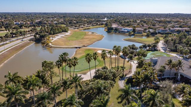 1321 Isleworth Court, Royal Palm Beach, FL 33411