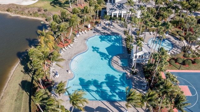 1321 Isleworth Court, Royal Palm Beach, FL 33411