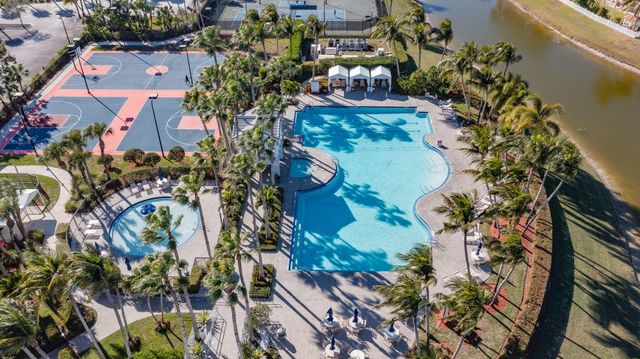 1321 Isleworth Court, Royal Palm Beach, FL 33411