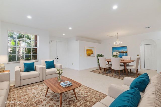 1321 Isleworth Court, Royal Palm Beach, FL 33411