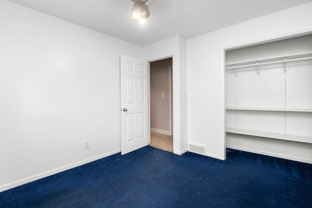 4811 Gaines Street, Davenport, IA 52806