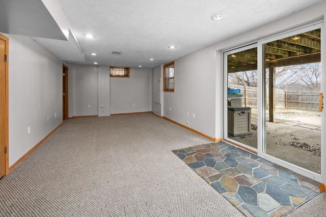 4811 Gaines Street, Davenport, IA 52806