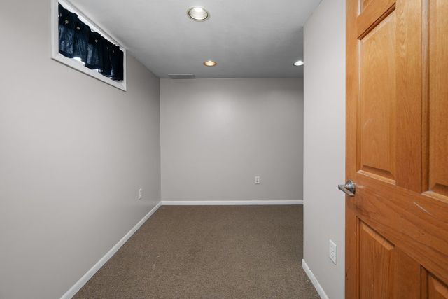 4811 Gaines Street, Davenport, IA 52806