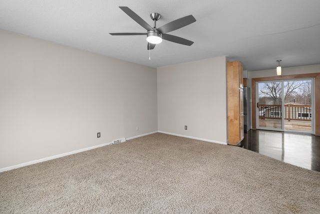 4811 Gaines Street, Davenport, IA 52806
