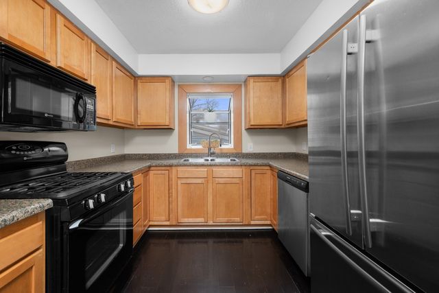 4811 Gaines Street, Davenport, IA 52806